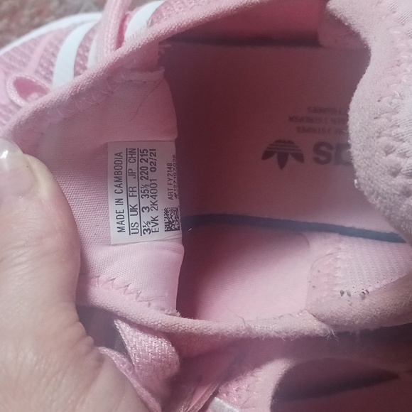 Adidas Big Kids sneakers - Picture 3 of 5